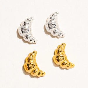 Eliza Croissant Stud- Gold